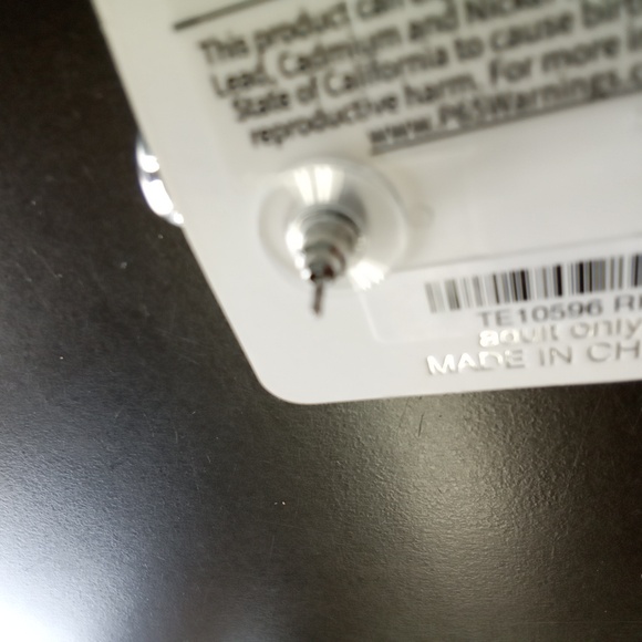 Silver Bow Post Earrings NEW - Picture 4 of 6